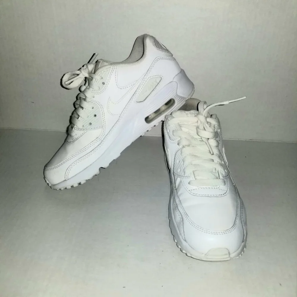 NIKE Air‎ Max 90 Twist